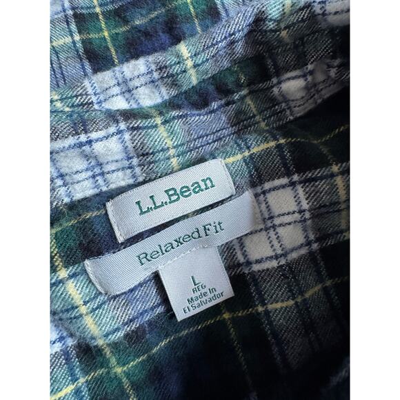 LL Bean Mens Flannel Plaid Button Up Shirt Relax Fit Gorpcore Lumberjack Hiking - Picture 2 of 6